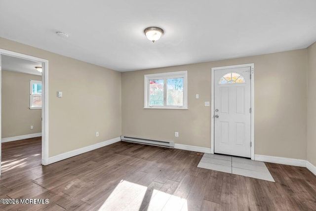 1935 New Street, Toms River, NJ 08753