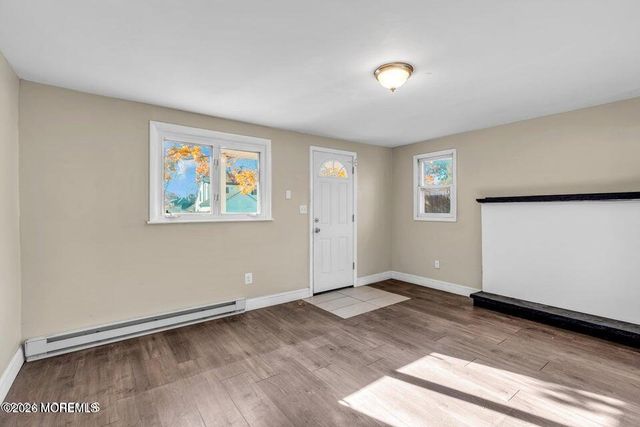1935 New Street, Toms River, NJ 08753