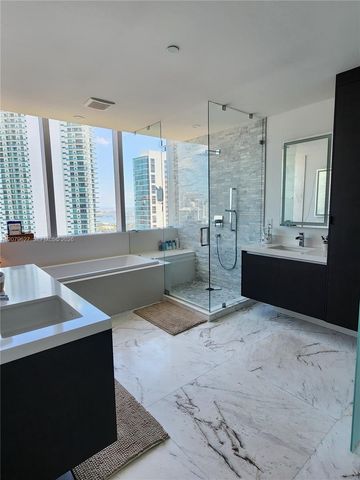 851 NE 1st Avenue 3801, Miami, FL 33132