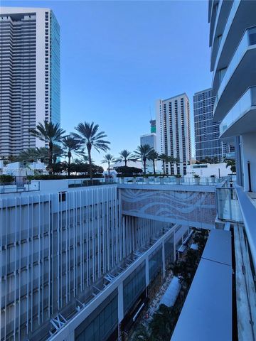 851 NE 1st Avenue 3801, Miami, FL 33132