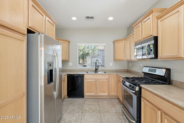 3703 W MCCAULEY Court, Phoenix, AZ 85086