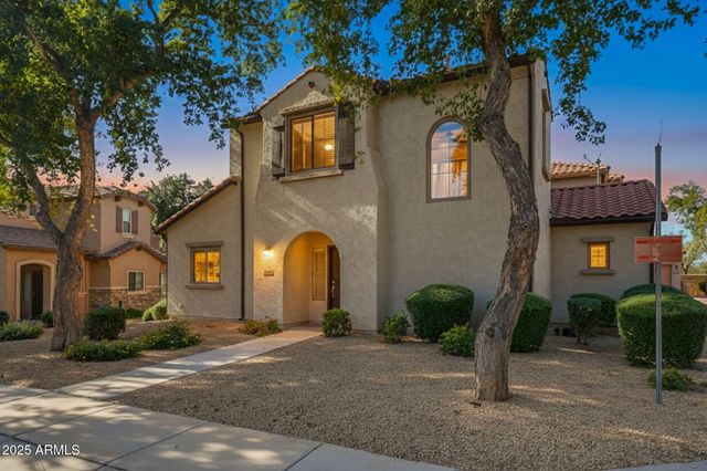 3703 W MCCAULEY Court, Phoenix, AZ 85086