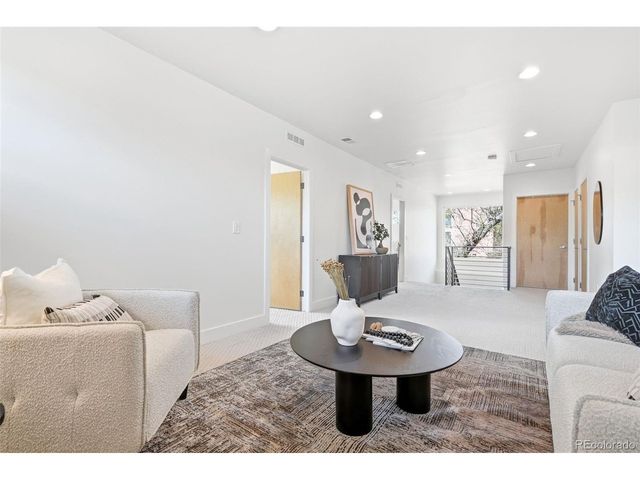 2379 Ivanhoe St, Denver, CO 80207
