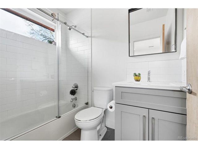 2379 Ivanhoe St, Denver, CO 80207