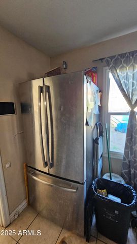 20 S 30TH Avenue, Phoenix, AZ 85009