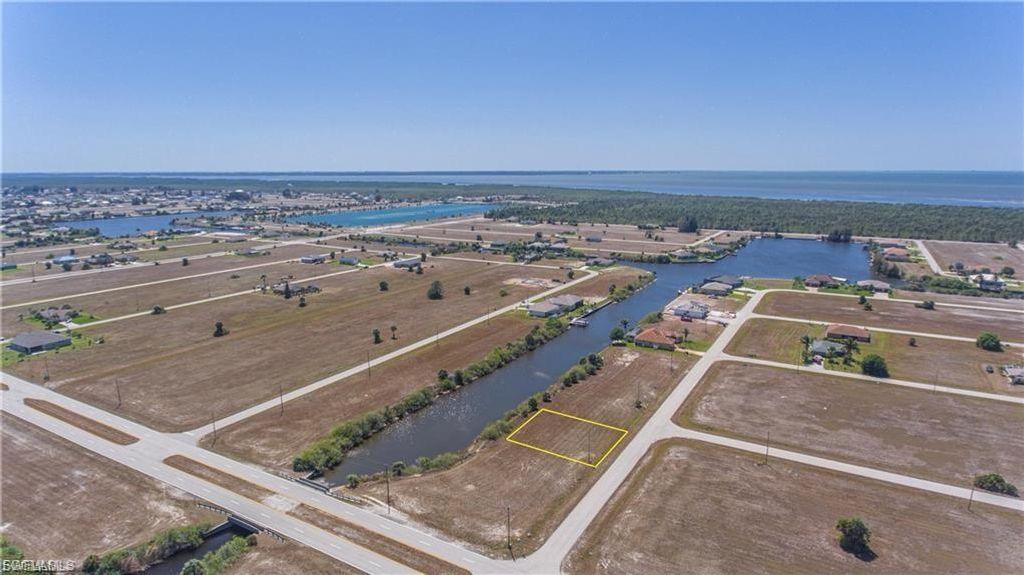 4010 NW 39th LN, CAPE CORAL, FL 33993 — photo 2