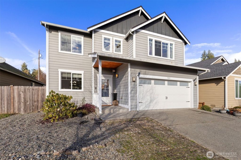 722 NE Nantucket Street, Bremerton, WA 98310