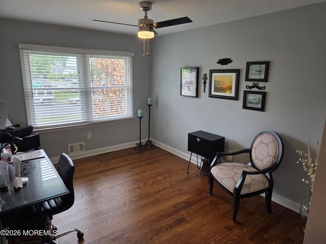 217 Woodberry Drive, Toms River, NJ 08753