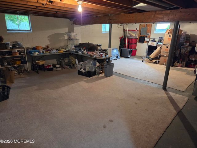 217 Woodberry Drive, Toms River, NJ 08753