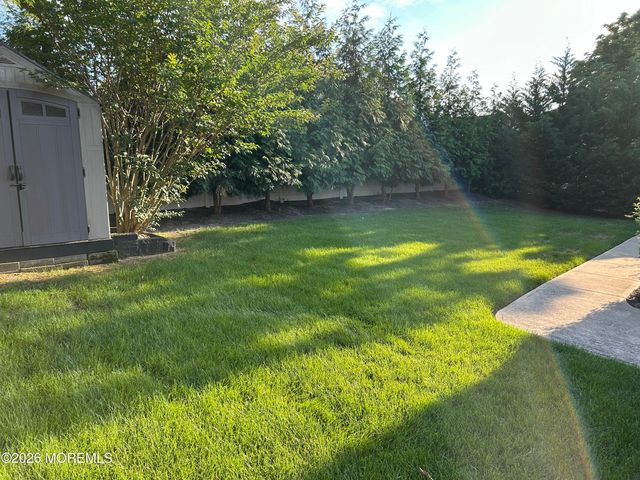 217 Woodberry Drive, Toms River, NJ 08753