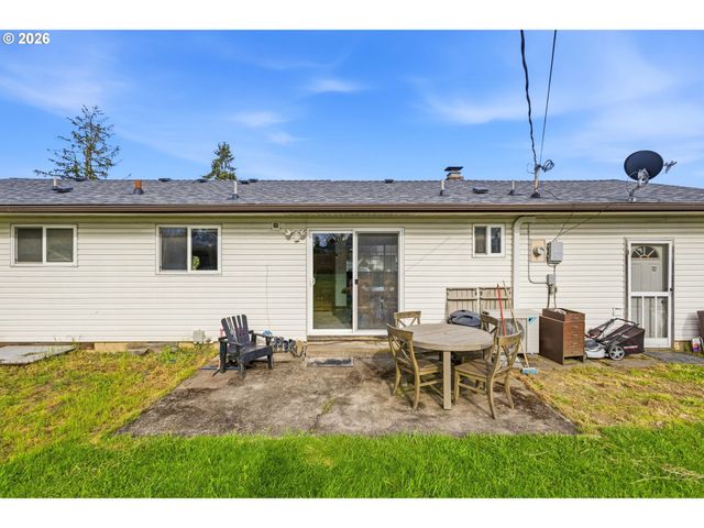 2510 OAK St, Albany, OR 97322