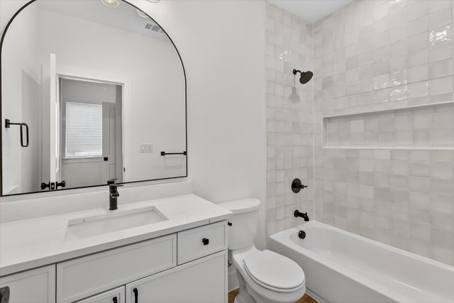 2835 Macon Street, Dallas, TX 75215