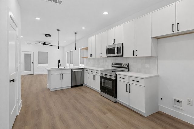 2835 Macon Street, Dallas, TX 75215