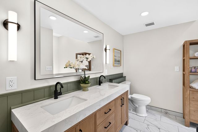 3781 Rushmore Drive, Upper Arlington, OH 43220