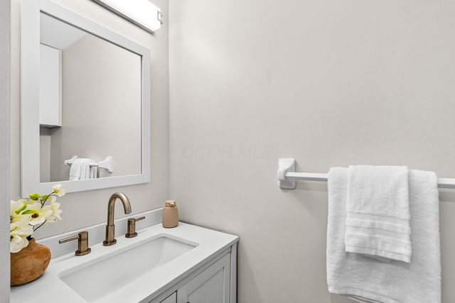 3781 Rushmore Drive, Upper Arlington, OH 43220