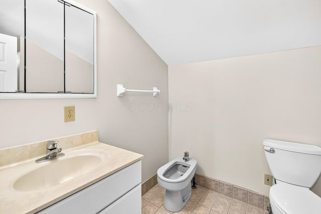 3781 Rushmore Drive, Upper Arlington, OH 43220