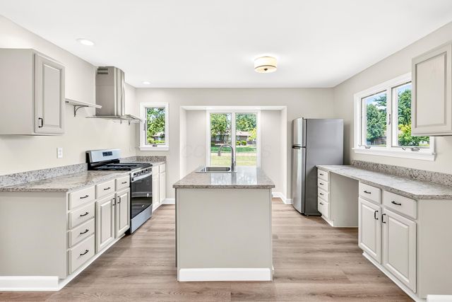 3781 Rushmore Drive, Upper Arlington, OH 43220