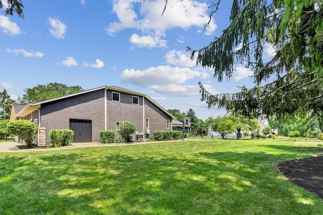 3781 Rushmore Drive, Upper Arlington, OH 43220