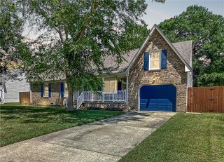 325 Rio DR, Chesapeake, VA 23322