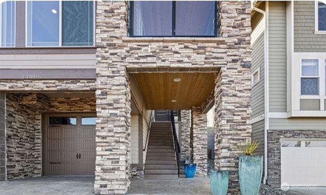 23905 43rd Avenue S, Kent, WA 98032