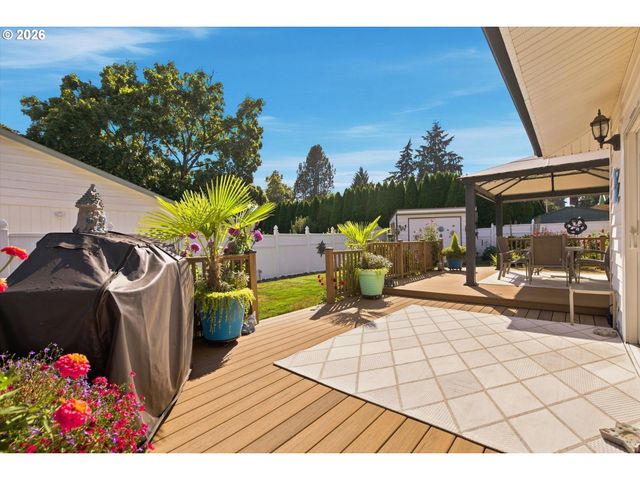 3562 Se CEDAR St, Hillsboro, OR 97123