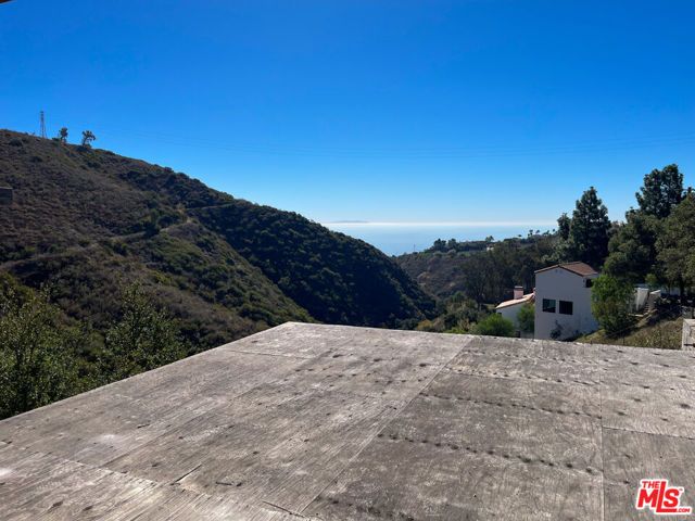 26565 Ocean View Drive, Malibu, CA 90265