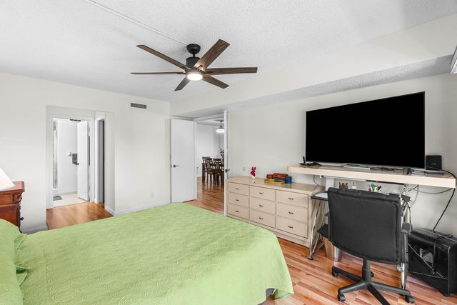 10110 Cedar Point Boulevard 305, Boynton Beach, FL 33437