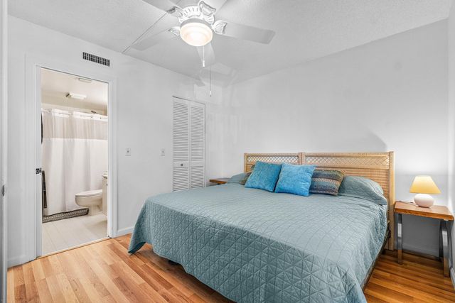 10110 Cedar Point Boulevard 305, Boynton Beach, FL 33437