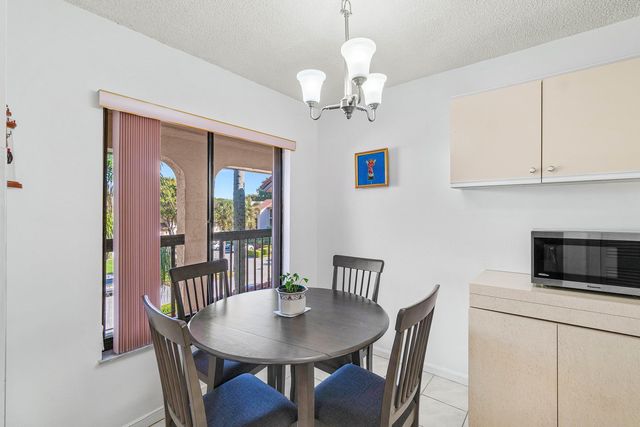 10110 Cedar Point Boulevard 305, Boynton Beach, FL 33437