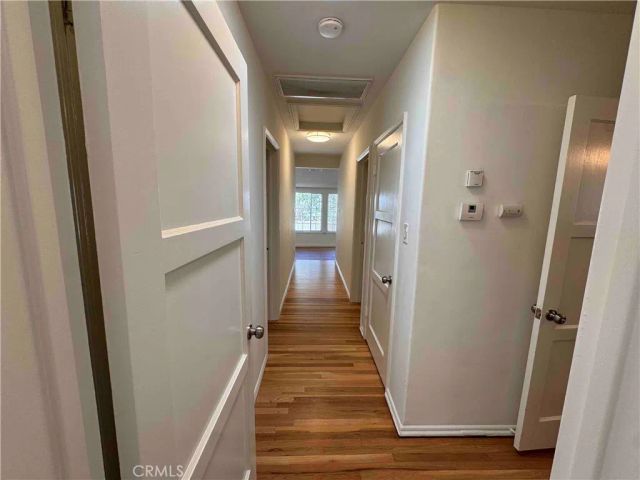 1827 Oakwood Avenue, Glendale, CA 91208