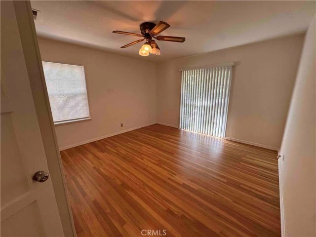 1827 Oakwood Avenue, Glendale, CA 91208