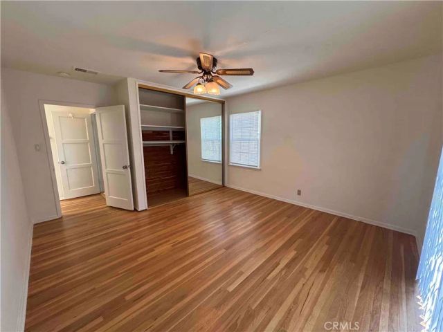 1827 Oakwood Avenue, Glendale, CA 91208