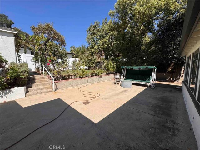 1827 Oakwood Avenue, Glendale, CA 91208