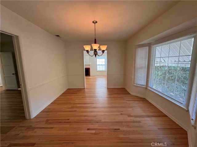 1827 Oakwood Avenue, Glendale, CA 91208