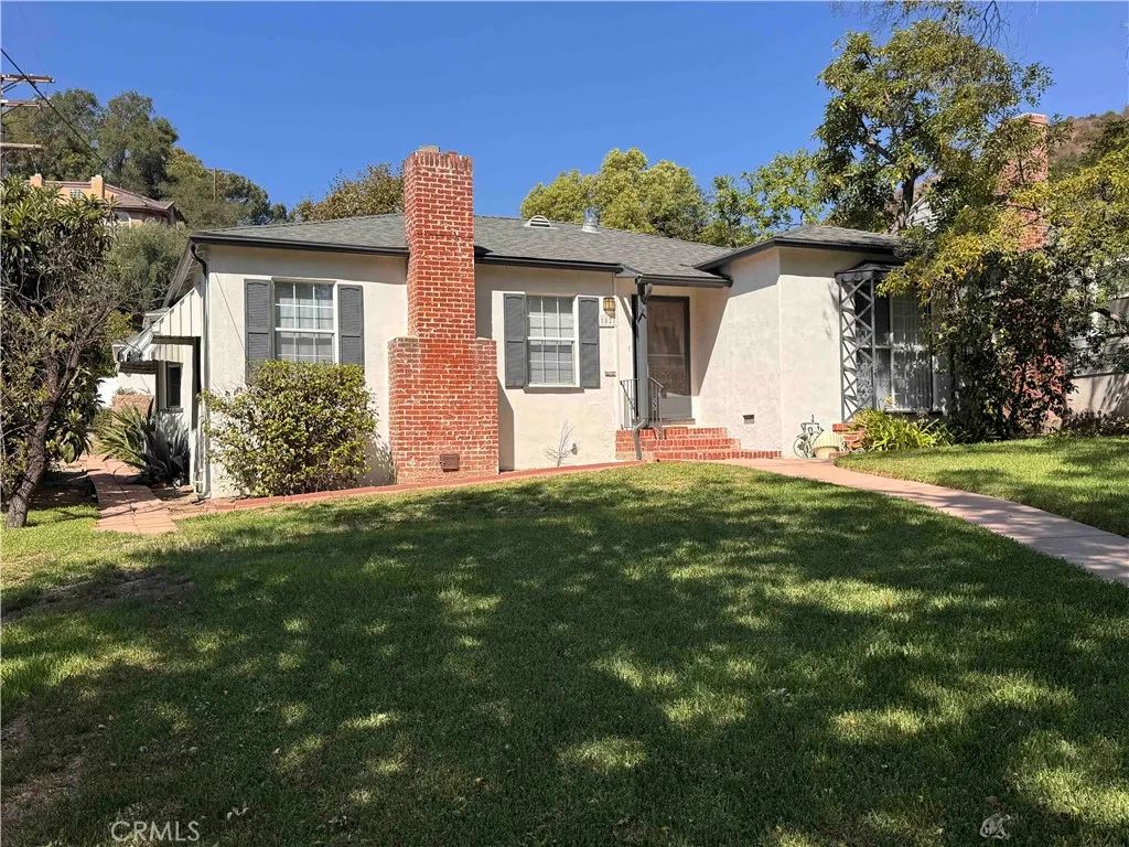 1827 Oakwood Avenue, Glendale, CA 91208