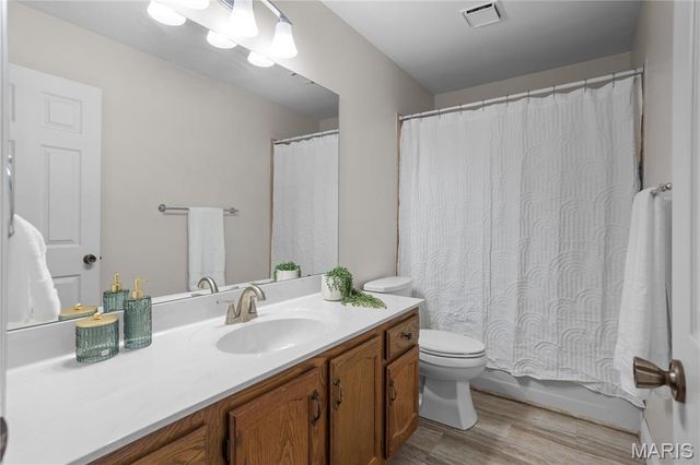 4435 Berkshire Estates Drive, Mehlville, MO 63129