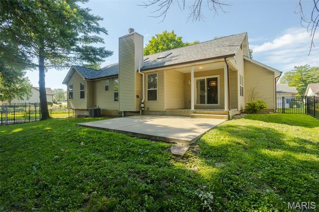 4435 Berkshire Estates Drive, Mehlville, MO 63129