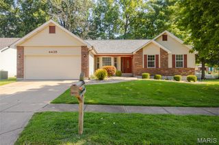 4435 Berkshire Estates Drive, Mehlville, MO 63129