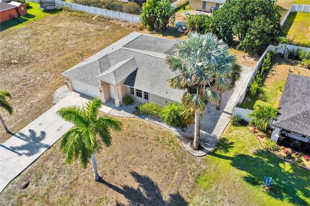 1338 NE 33rd LN, Cape Coral, FL 33909