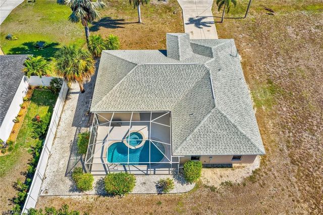 1338 NE 33rd LN, Cape Coral, FL 33909
