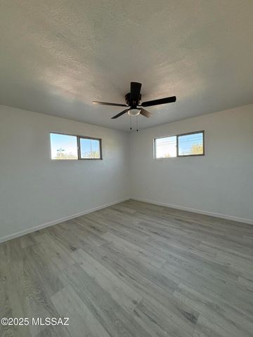 801 W Calle Aragon, Tucson, AZ 85756