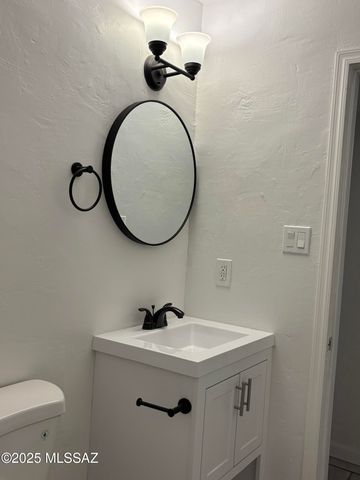 801 W Calle Aragon, Tucson, AZ 85756