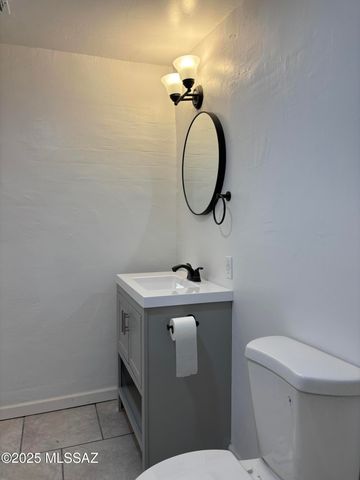 801 W Calle Aragon, Tucson, AZ 85756