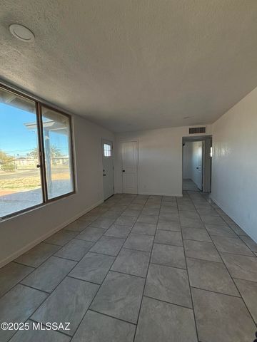 801 W Calle Aragon, Tucson, AZ 85756