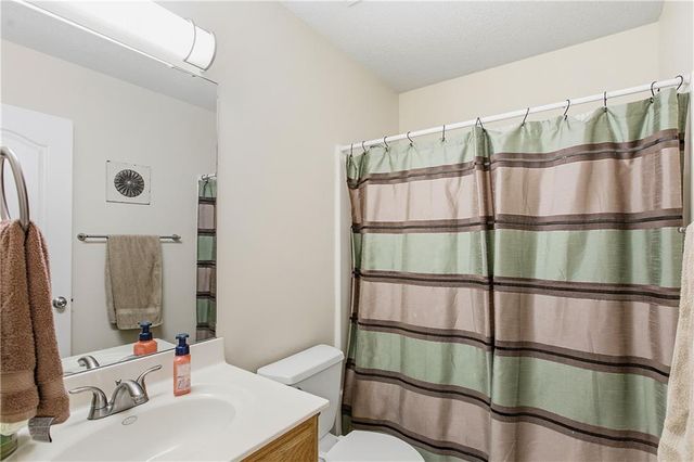 1105 NW LONG Drive, Grain Valley, MO 64029