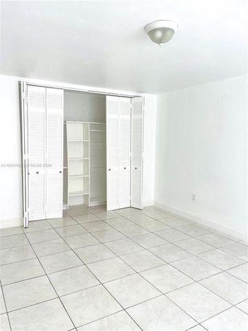 11840 NE 19th Dr 5, North Miami, FL 33181