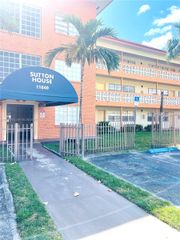 11840 NE 19th Dr 5, North Miami, FL 33181