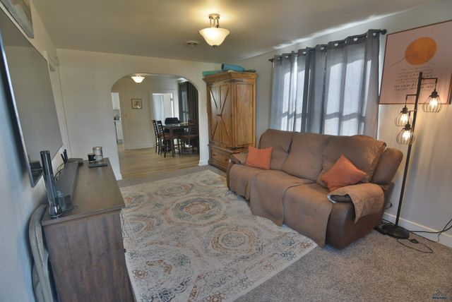 521 E NEW YORK, Rapid City, SD 57701