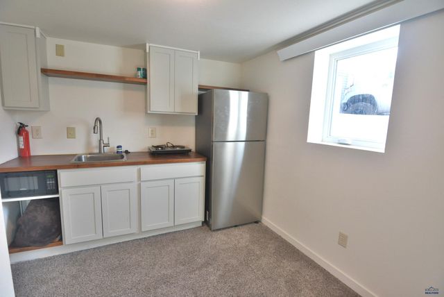 521 E NEW YORK, Rapid City, SD 57701