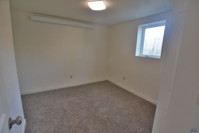 521 E NEW YORK, Rapid City, SD 57701